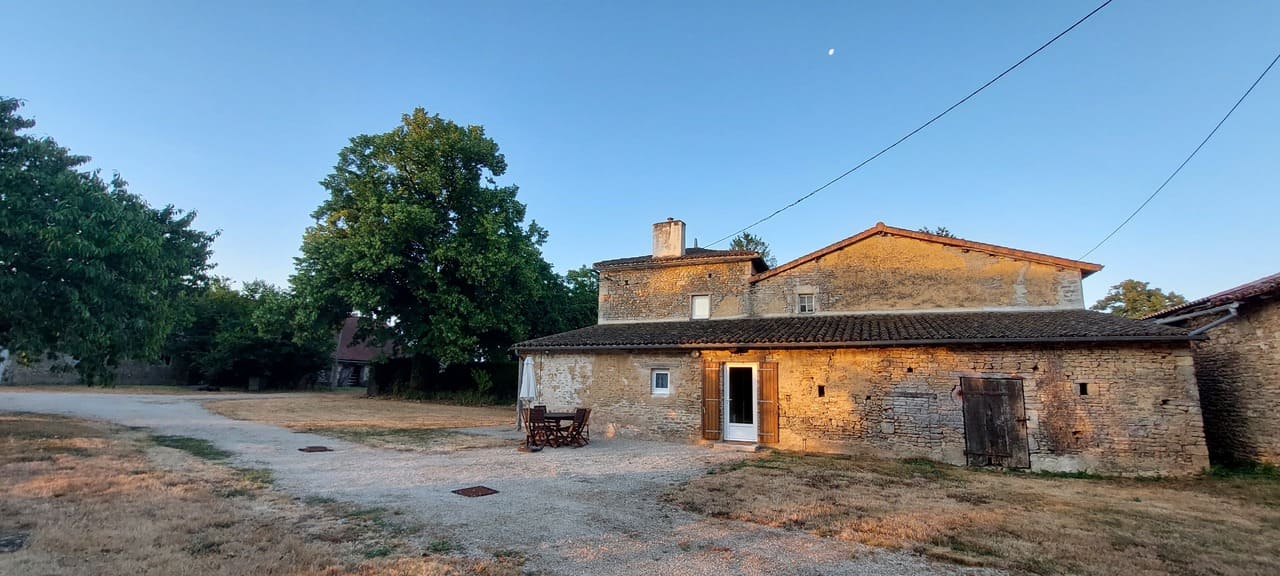 Le gite vue de côté